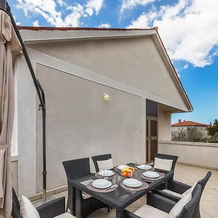 Beautiful For Rest And Restful Sleep Apartamento Pula